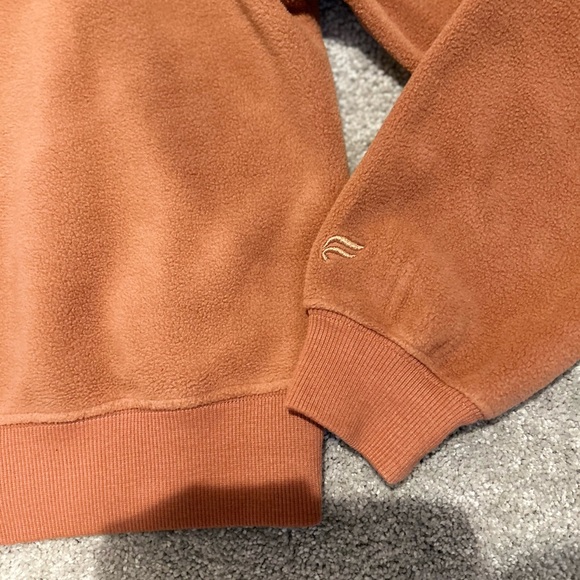 Fabletics Rayne Polar Fleece Crewneck Pullover Cozy Soft Sweatshirt Size Small - Picture 4 of 5